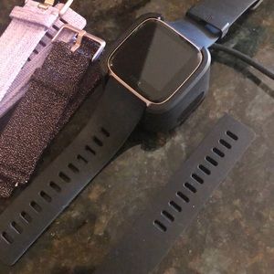 fitbit Accessories - Fit Bit Versa WATCH fitbit Accessories - Fit Bit Versa WATCH